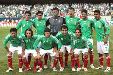 Amistoso desde el Soldier Field en Chicago, 8 de junio del 2008.
Fernando Arce, Carlos Vela, Jonny Magallón, Antonio Naelson Sinha, Aáron Galindo. . .