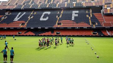 Entrenamiento en Mestalla.