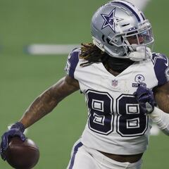 The latest on CeeDee Lamb contract extension talks