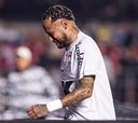 “Neymar rendía en Barcelona por esos jugadores, hacer que rinda en Santos es un desafío”