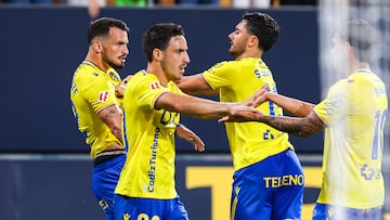 12/10/25 PARTIDO SEGUNDA DIVISION
CADIZ - HUESCA
GOL 1-0 GO DE IURI TADATADZE ALEGRIA