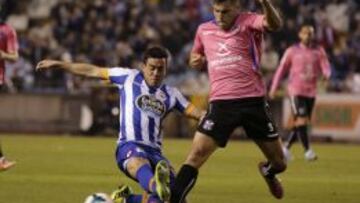 El Tenerife impide al Deportivo recuperar el liderato