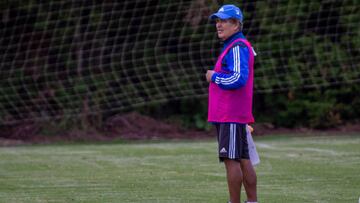 Pinto en entrenamiento de Millonarios en la previa al cl&aacute;sico