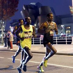 Bekele y Nyetipei, ganadores de la maratón nocturna de Bilbao