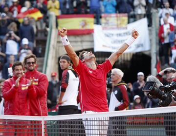 David Ferrer celebró la victoria sobre Kohlschreiber.