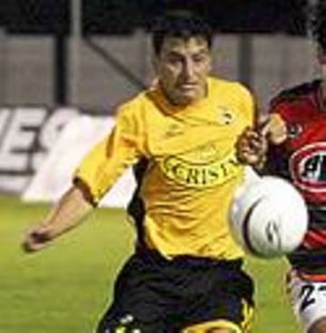 El 'Heidi' jugó Copa Libertadores con los piratas en 1992 y anotó 33 goles en su estadía en el club. Estuvo en dos períodos: 1991-1992 y 2005.