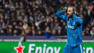 Higua¨ªn tampoco llega a tiempo al regreso de la Serie A