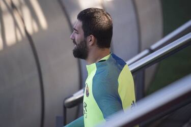 Mascherano in Barça squad, Arda and Mathieu miss out