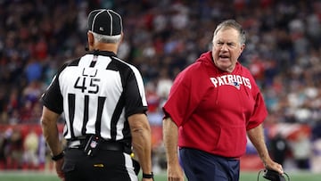 FOXBOROUGH, MASSACHUSETTS - SEPTEMBER 17: Head coach Bill Belichick of the New England Patriots argues with line judge Jeff Seeman #45 during the second quarter against the Miami Dolphins at Gillette Stadium on September 17, 2023 in Foxborough, Massachusetts.   Maddie Meyer/Getty Images/AFP (Photo by Maddie Meyer / GETTY IMAGES NORTH AMERICA / Getty Images via AFP)