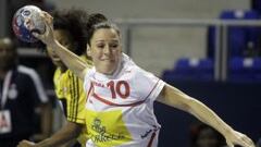 Macarena Aguilar reaparece para tumbar a las rusas