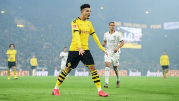DORTMUND, GERMANY - FEBRUARY 14: Jadon Sancho of Dortmund reacts during the Bundesliga match between Borussia Dortmund and Eintracht Frankfurt at Signal Iduna Park on February 14, 2020 in Dortmund, Germany. (Photo by Jörg Schül