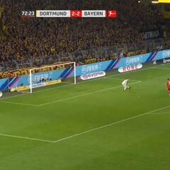 Alcácer revienta el Clásico alemán con esta definición al alcance de pocos