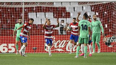 Del rosa al amarillo en Granada