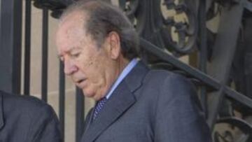 <b>AFECTADO. </b>El expresidente del Barça recibió un duro golpe.