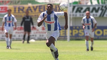 FUTBOL 00/01 NC.40469 F.6/5/01 LEGANES - BETIS MAKUKULA FOTO CHEMA DIAZ