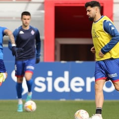 Lezama subasta esta noche tres puntos vitales por la permanencia