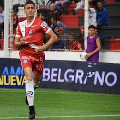 Curicó Unido ficha a delantero que jugó en el fútbol español