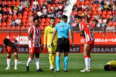 El ‘fucking idiot’ al árbitro le sale caro a Ramazani: cinco partidos de sanción