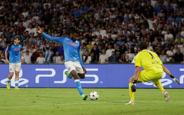 2-0. Andre-Frank Zambo Anguissa marca el segundo gol.