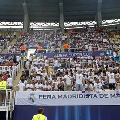 Real Madrid 2-1 Manchester United: Super Cup - in pictures