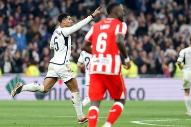 Aprobados y suspensos del Almería: héroes masacrados por el VAR 