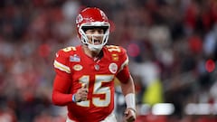 LAS VEGAS, NEVADA - FEBRUARY 11: Patrick Mahomes #15 of the Kansas City Chiefs reacts after throwing a pass for a touchdown in the third quarter against the San Francisco 49ers during Super Bowl LVIII at Allegiant Stadium on February 11, 2024 in Las Vegas, Nevada.   Ezra Shaw/Getty Images/AFP (Photo by EZRA SHAW / GETTY IMAGES NORTH AMERICA / Getty Images via AFP)