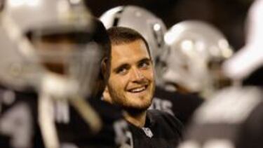 Derek Carr, el futuro de los Raiders.