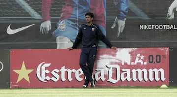 Tras el Mundial de 1998, Rijkaard fue nombrado seleccionador holandés con vistas a la Eurocopa-2000 que se disputaba precisamente en Holanda y en Bélgica. Sin embargo, al caer eliminado ante Francia en un partido en el que se llegó hasta la tanda de penaltis, presentó su renuncia. Fichó por el Sparta de Rotterdam, club del que dimitió tras descender a Segunda División. En 2003 fichó por el Barça, con el que lograría dos Liga, dos Supercopas de España y una Champions, ganada en 2006 ante el Arsenal. Pero en 2008 dejaría el banquillo azulgrana. Dirigiría posteriormente al Galatasaray y a la selección de Arabia Saudí, pero en 2014 anunció su retirada definitiva de los banquillos.