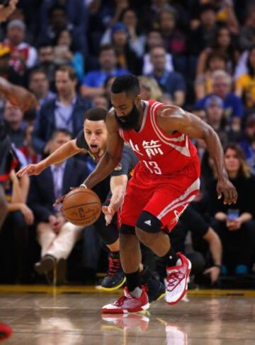 Stephen Curry y James Harden.