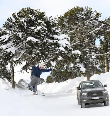 La aventura extrema de un equipo argentino de nieve