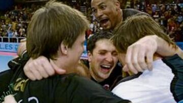 <b>A POR EL TRIPLETE. </b>Tras la Copa Asobal (en la foto) y la Supercopa, el Ciudad Real aspira a su tercer título.