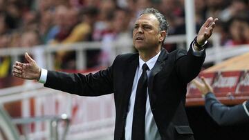 Joaquín Caparrós entrenará al Oviedo, según Canal Sur