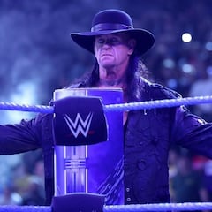 WWE legend The Undertaker scares away shark to be wife’s “protector”