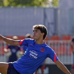 Simeone le entrega a João Félix las llaves del ataque del Atlético