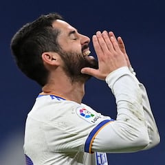 Isco, de 'nueve' a cero