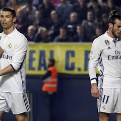 Zidane se hace un lío al explicar cómo meter a la BBC en un 4-4-2