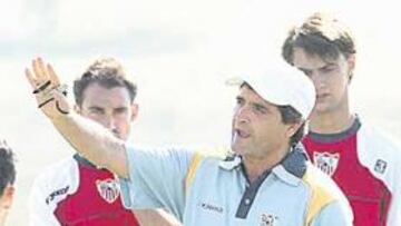 <b>REFLEXIVO. </b>Juande Ramos, tras el descanso, trató con sinceridad algunos temas espinosos.