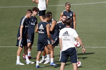 El entrenamiento del Real Madrid antes de viajar a Girona