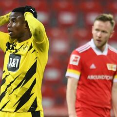 Freno a la última joya del Borussia Dortmund