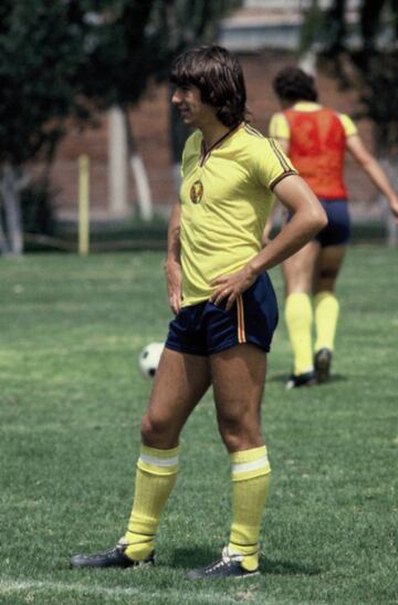 'Batata' fue un gran delantero para las Águilas en los 80's. Marcó 19 goles en 102 partidos.