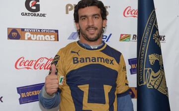 Uruguayo que llegó a Pumas en el 2013, aunque pocos fueron los minutos que disputó en el terreno de juego. Abandonó al club en menos de un año para regresar a Argentina.