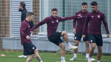 Berizzo avanzó que Unai López será el sustituto de Beñat. Prefiere la magia del donostiarra y Muniain antes que un perfil físico.