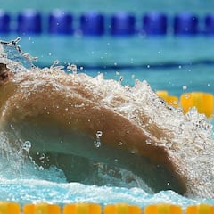 A Milak le sobran diez metros para atrapar a Phelps