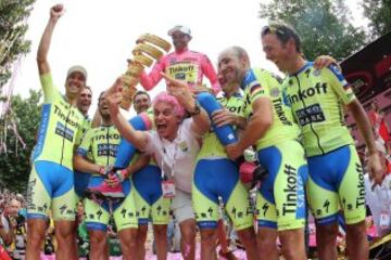 Alberto Contador con su equipo, Tinkoff-Saxo.