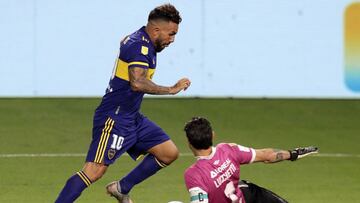 Tevez confirmó que le gustaría viajar y jugar en La Paz