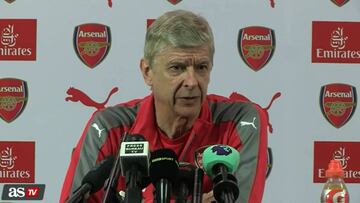 Wenger didn't copy Chelsea's formation, says Wenger