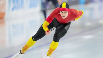 Nil Llop sobre el hielo.