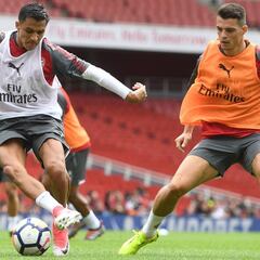 Alexis será considerado por Wenger para duelo con Chelsea