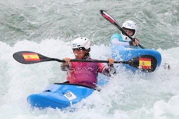 Cuatro de cuatro: Miquel Travé, Manuel Ochoa, Miren Lazkano y Maialen Chourraut siguen adelante en la modalidad de kayak cross. Siguen las buenas noticias en este deporte.