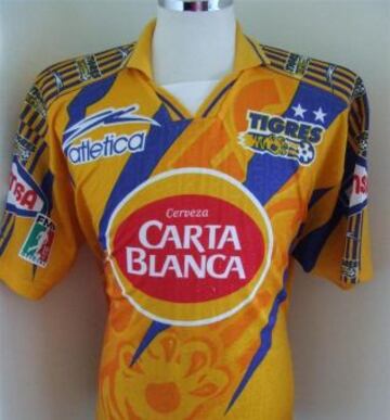 Los Tigres volvieron a Primera División para el Invierno 1997 y este fue el diseño que los acompañó.